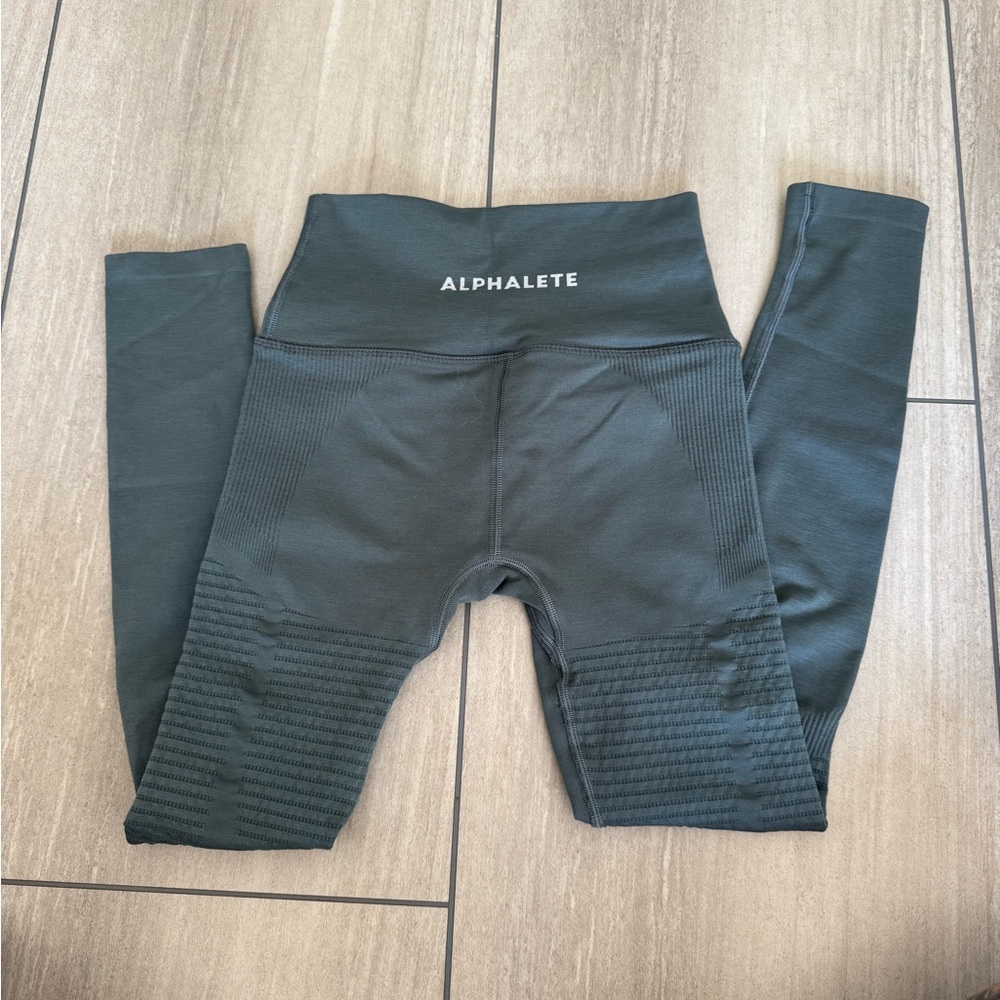 Alphalete Leggings